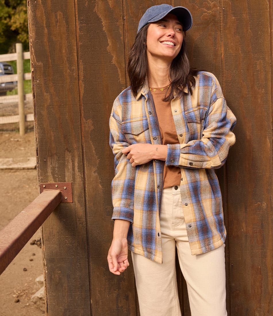 F25_WearitWith_LasVirgenes_Exterior_Stalls_0496.jpg