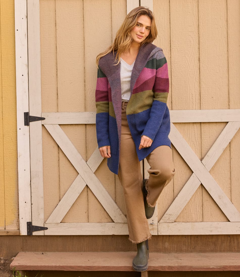 F25_WearitWith_LasVirgenes_Exterior_DoubleX_0710.jpg