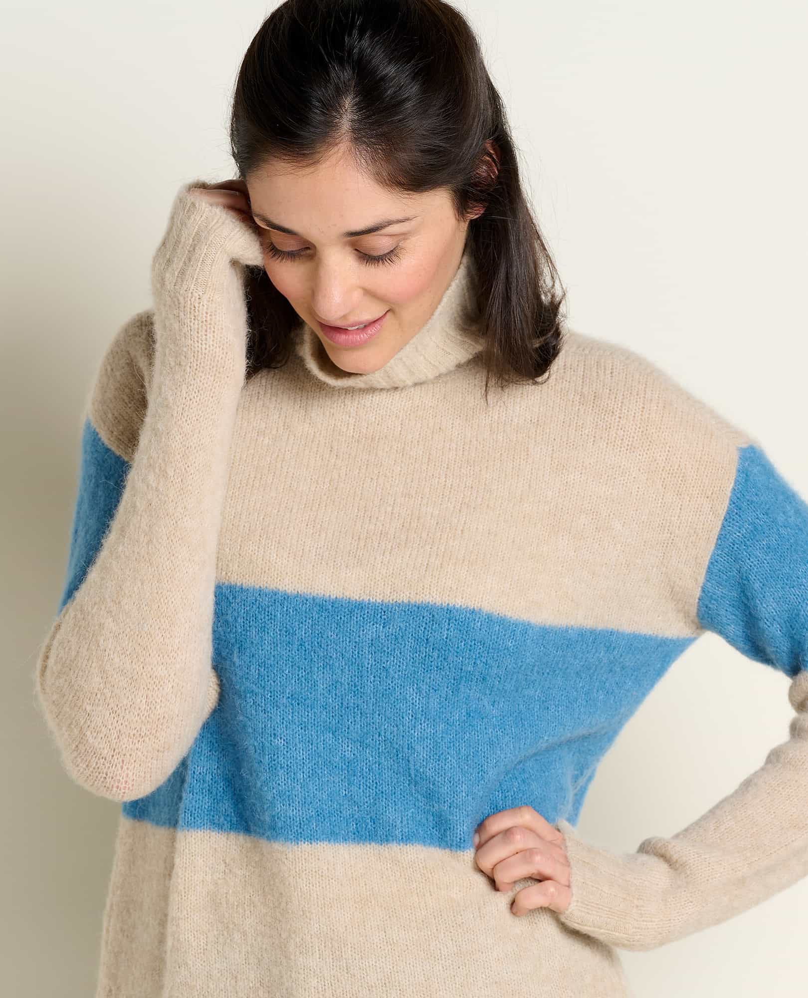 Toddy T-Neck Sweater