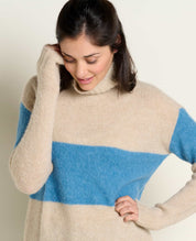Toddy T-Neck Sweater