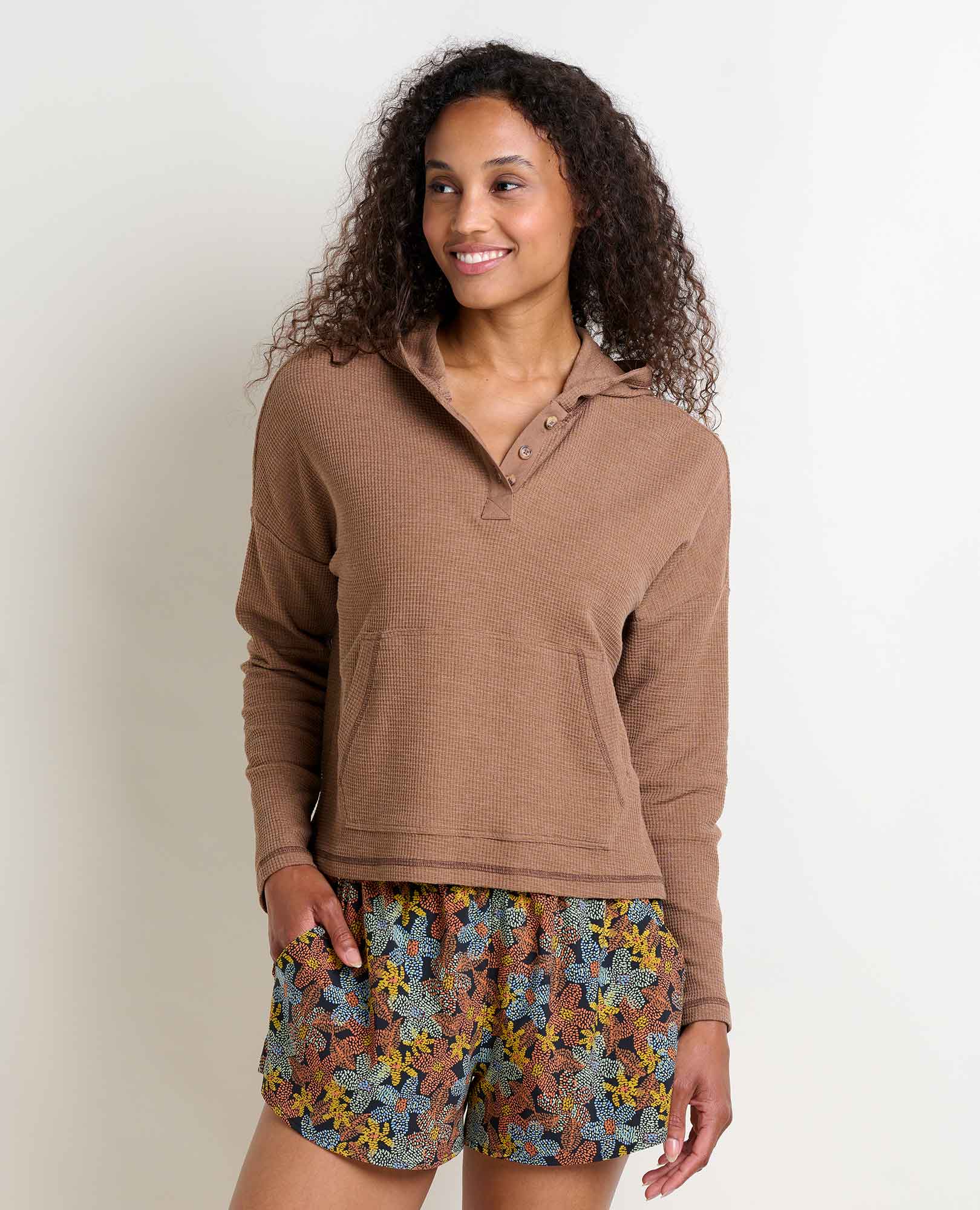 msg:Jess is 5'10" and is wearing a size Small.