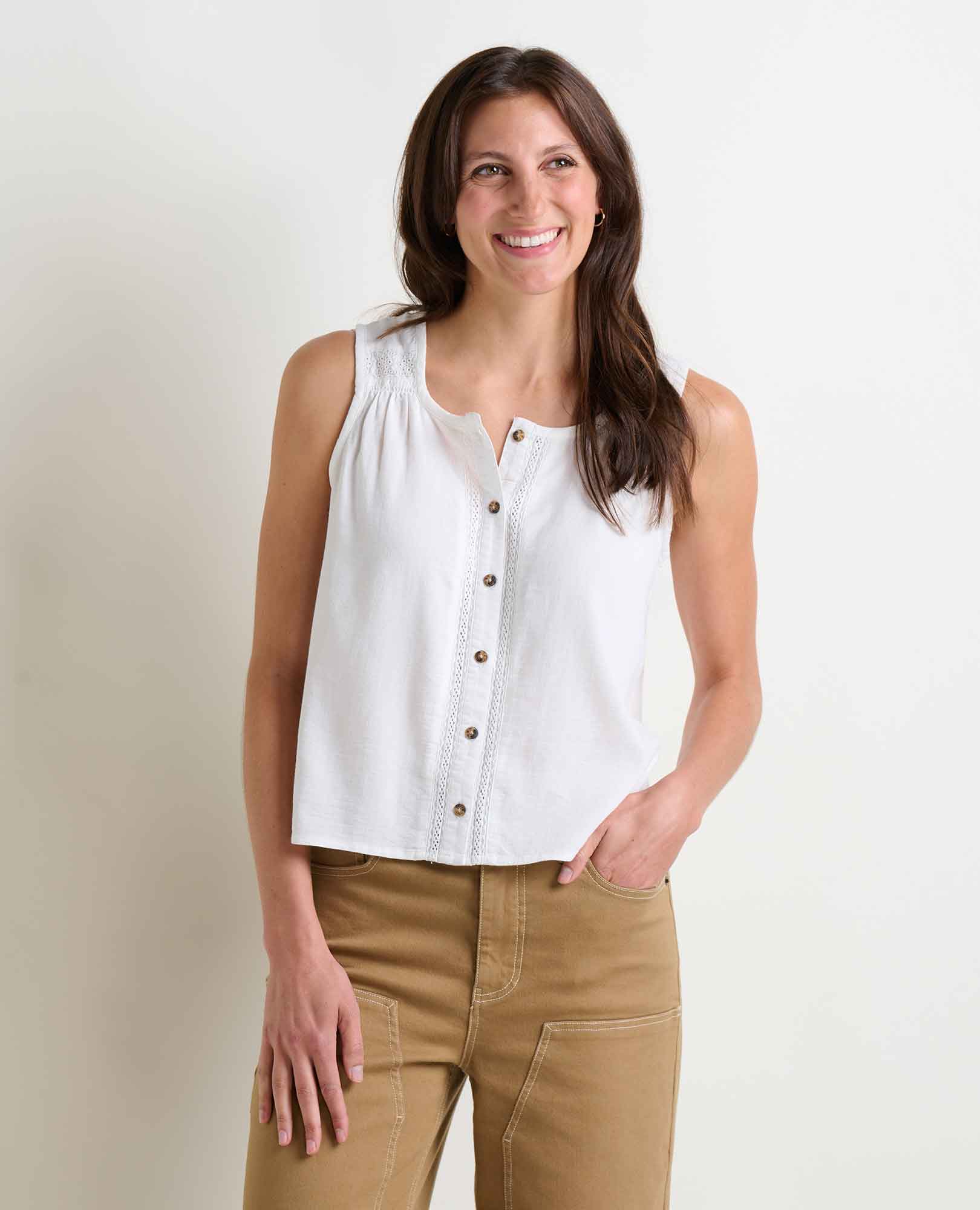 msg:Gina is 5'9" and is wearing a size Small.