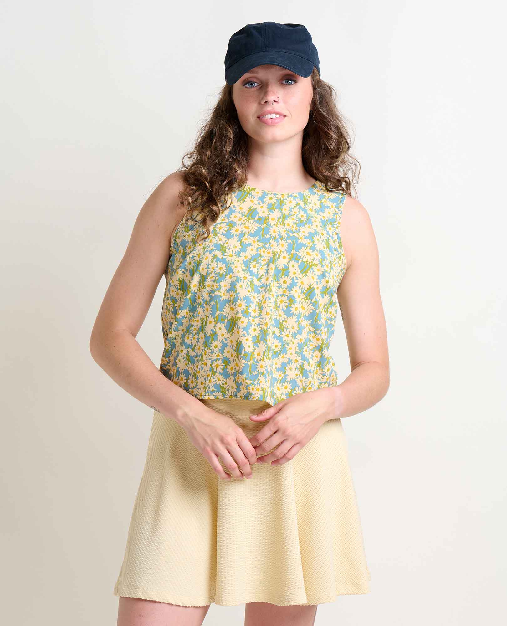 msg:Chloe is 5'10" and is wearing a size Small.
