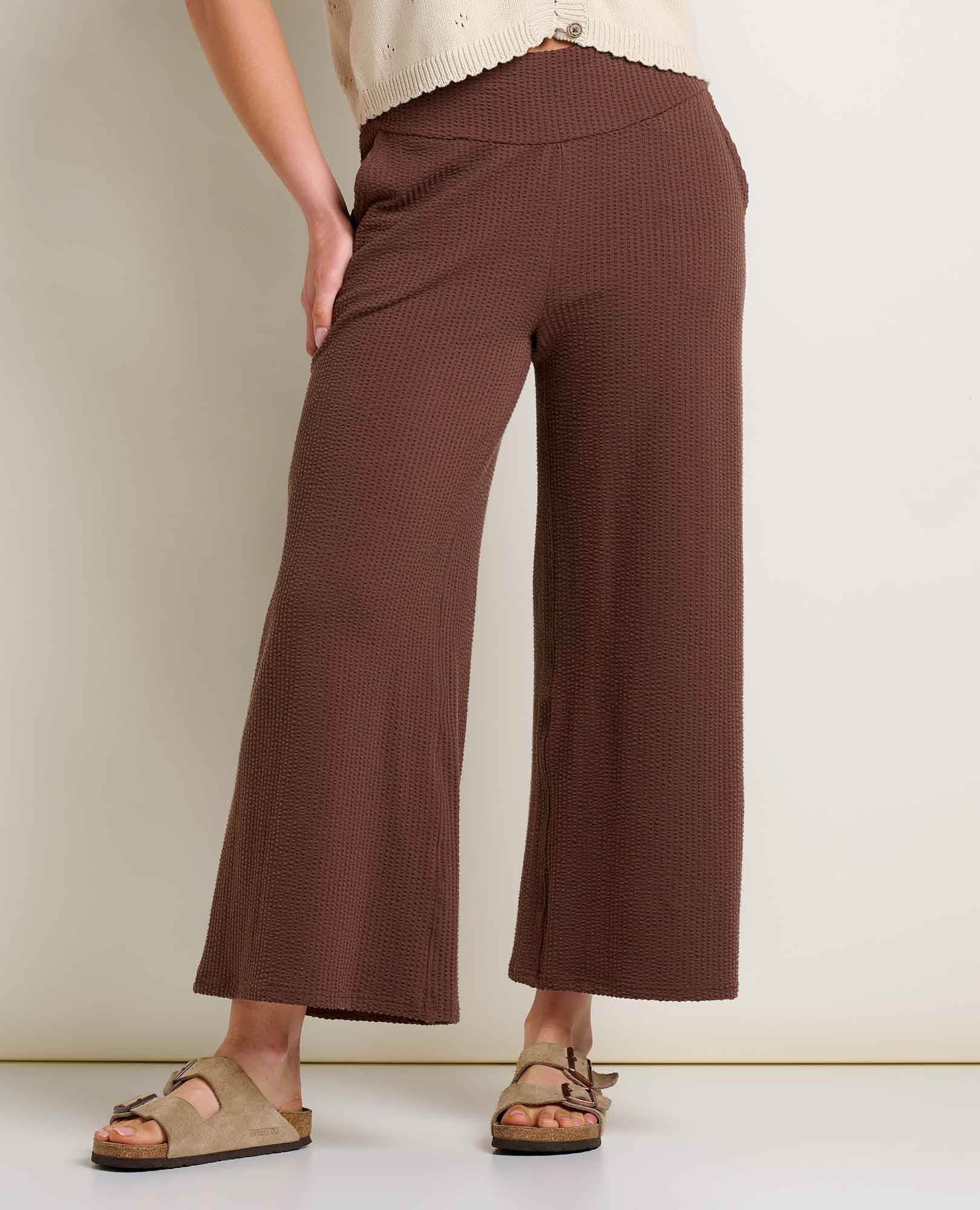 msg:Savanna is 5'9½" and is wearing a size small.