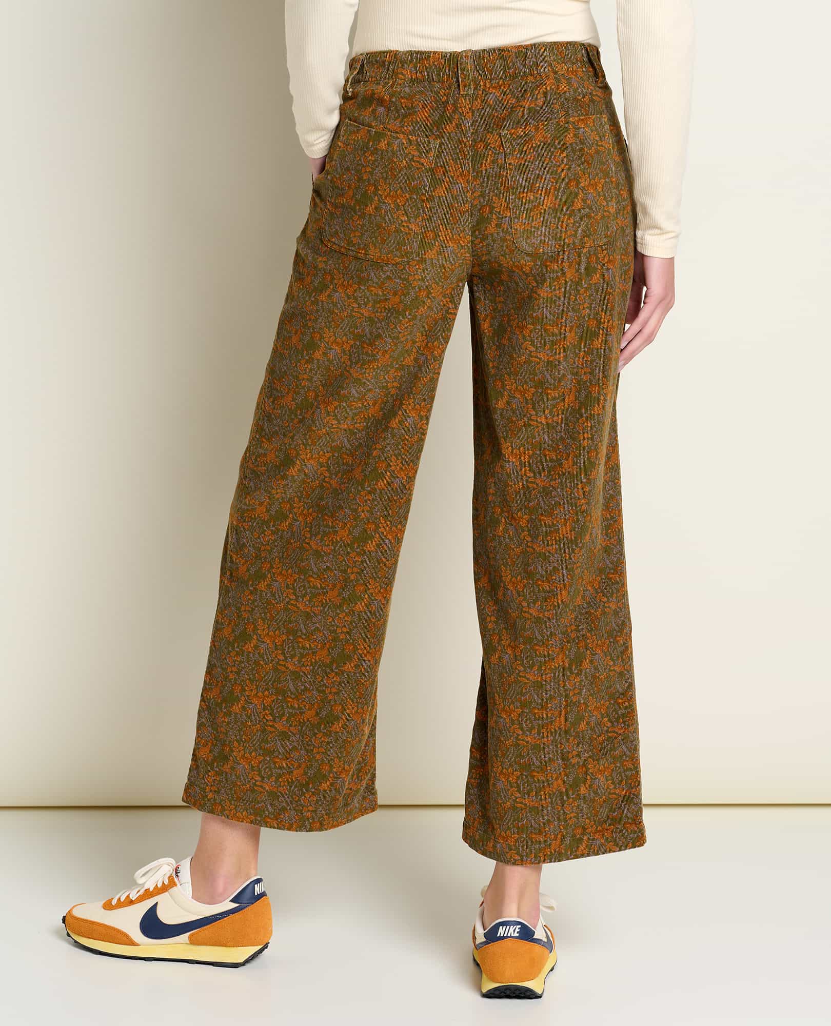 Scouter Cord Pleated Pull On Pant