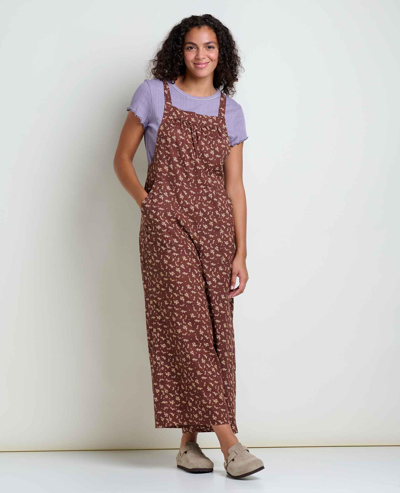 msg:Kayla is 5'9" and is wearing a size Small.