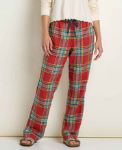 msg:Collette is 5'9 ½" and is wearing a size small.