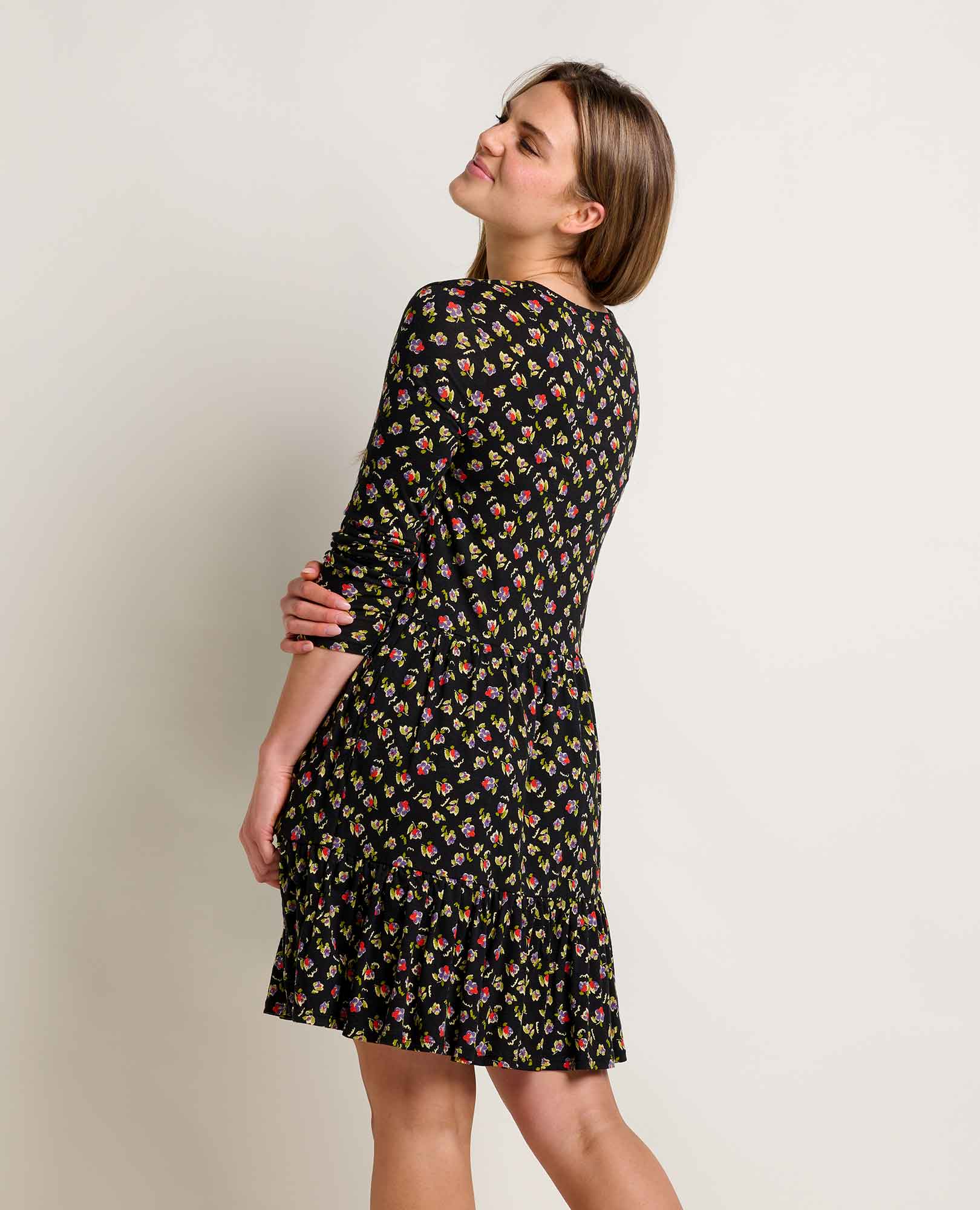 T1781310-Black_Pansy_Print-2.jpg