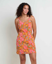 msg:Kayla is 5'9" and is wearing a size Small.