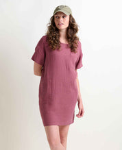 msg:Chloe is 5'10" and is wearing a size Small.