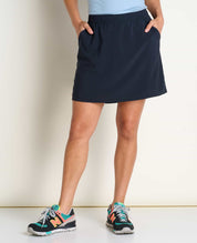 msg:Kayla is 5'9" and is wearing a size Small.