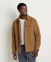 msg:Jamal is 6'2" and is wearing a size medium.