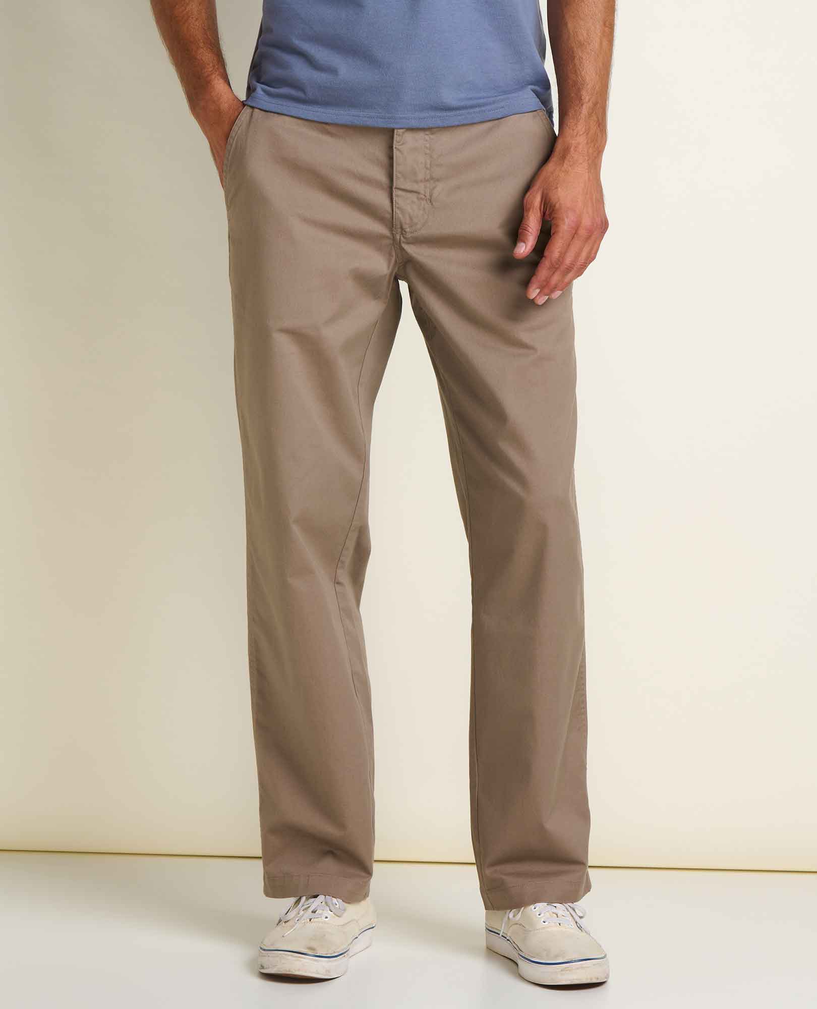 msg:Anderson is 6'2" and is wearing a size 32X32.
