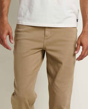 Men's Tamarack Straight Jean