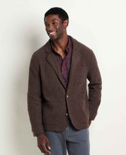 msg:Jamal is 6'2" and is wearing a size medium.