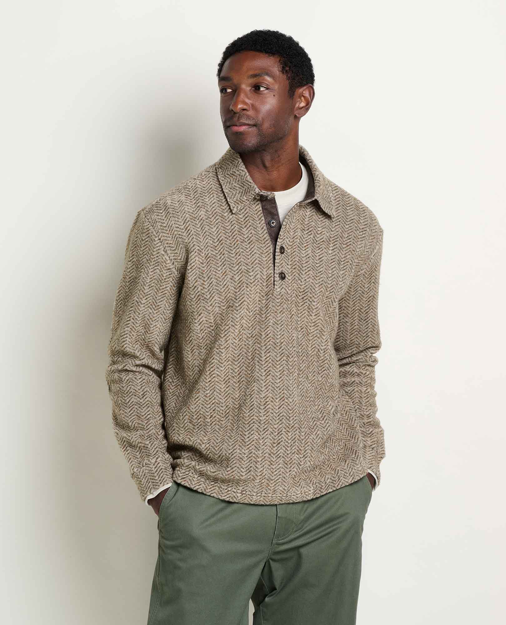 msg:Jamal is 6'2" and is wearing a size medium.