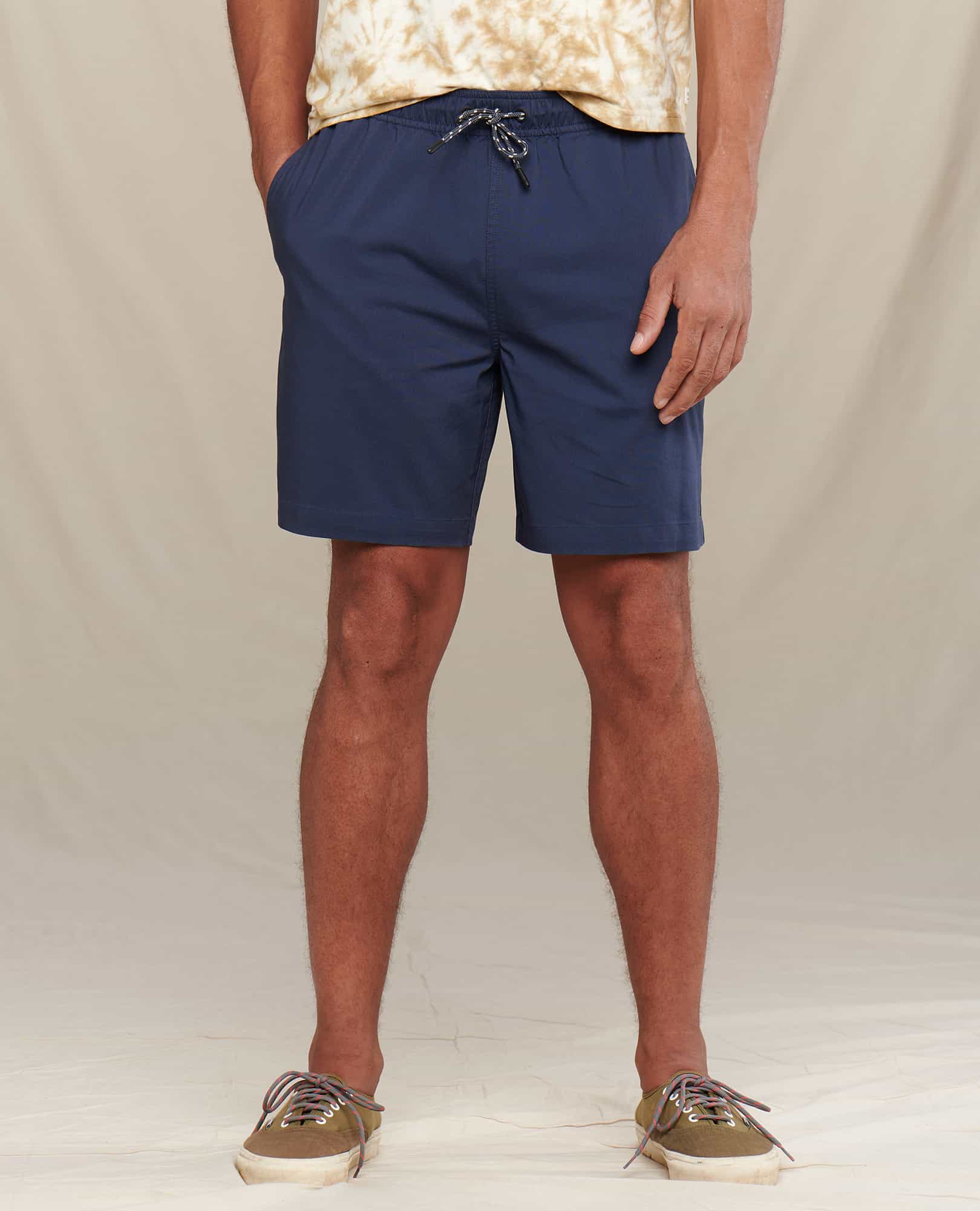 msg: Model is wearing a size Medium